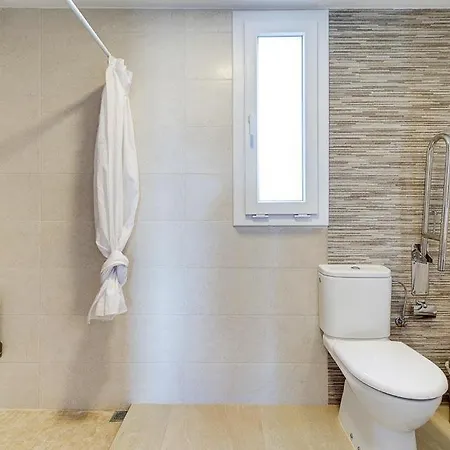 Cala'n Blanes Sleeps 9 Pool Air Con Wifi Villa Cala'N Blanes (Menorca)